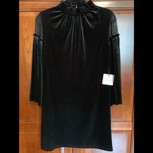 NWT DRESS LAUNDRY by SHELLI SEGAL LOS ANGELES SZ 6